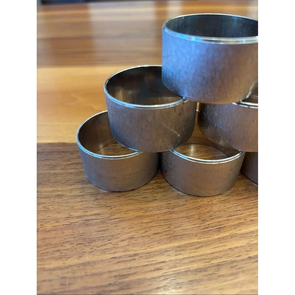 Silver Tone Brushed Metal Textured Set of 6 Napkin Rings 1”